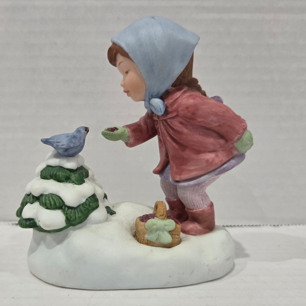 Vintage 1986 Avon We Wish You a Merry Christmas Porcelain Musical Figurine Girl
